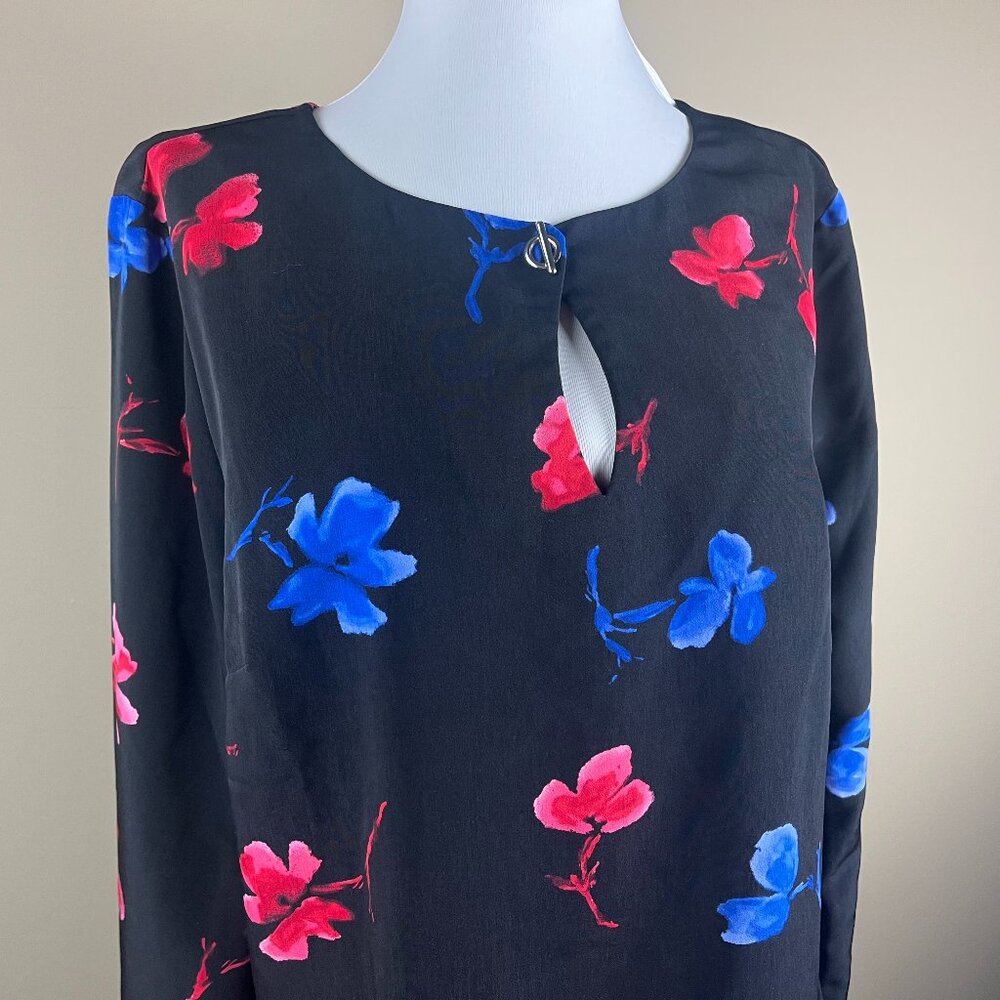 The Limited Women's Long Sleeve Top Blouse Size L Black Blue Red, Floral Print
